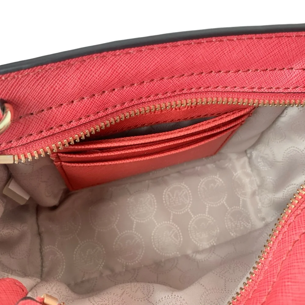 🌸Bag🌸 Michael Kors crossbody bag